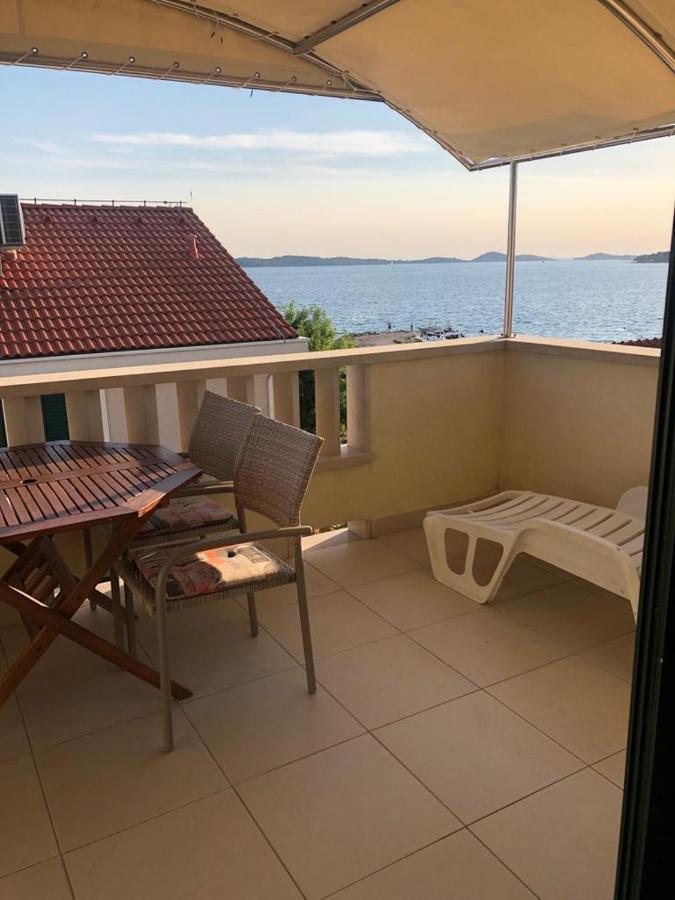 Apartments Villa Lili Lovetovo Vodice Esterno foto