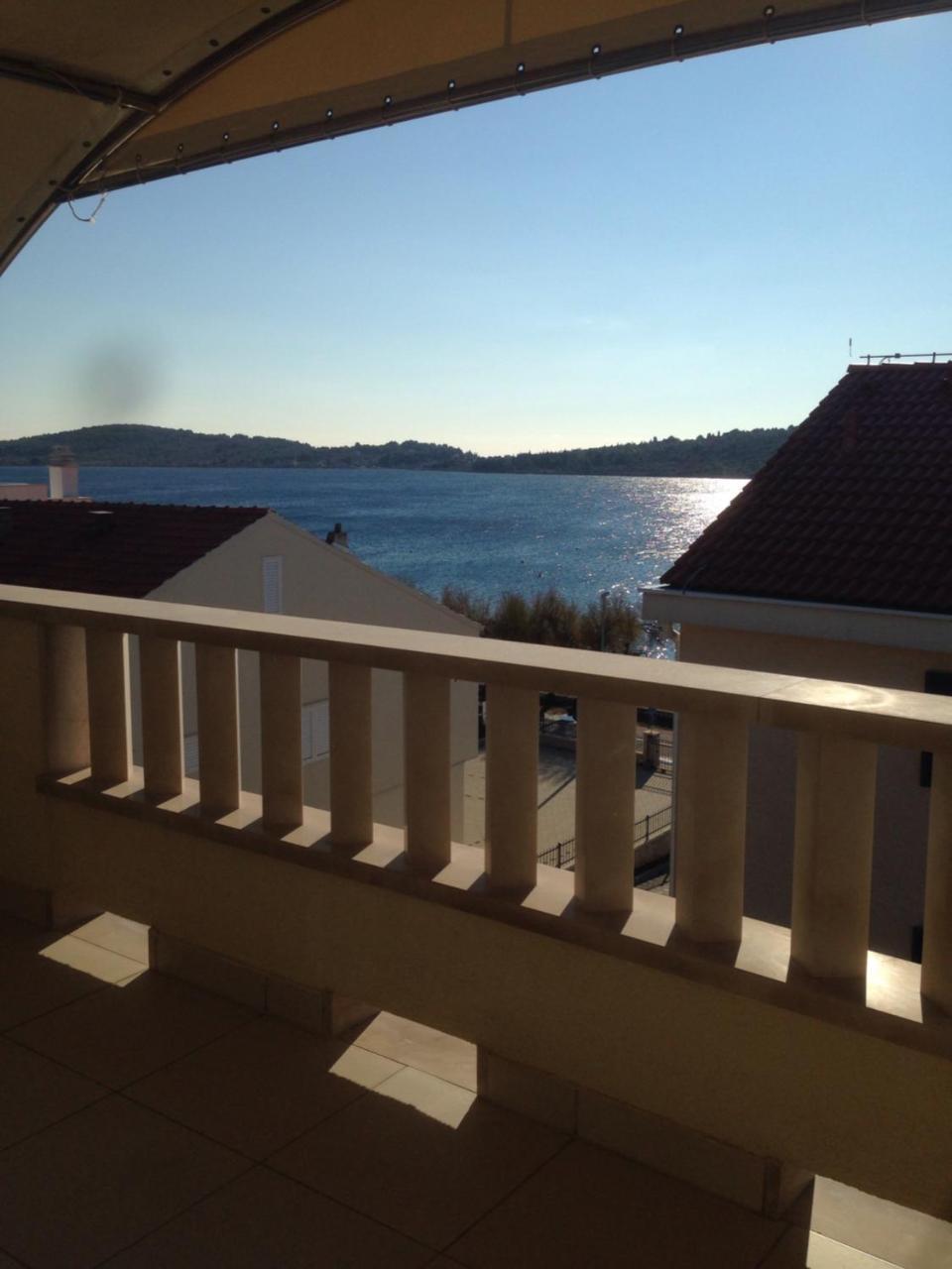 Apartments Villa Lili Lovetovo Vodice Esterno foto